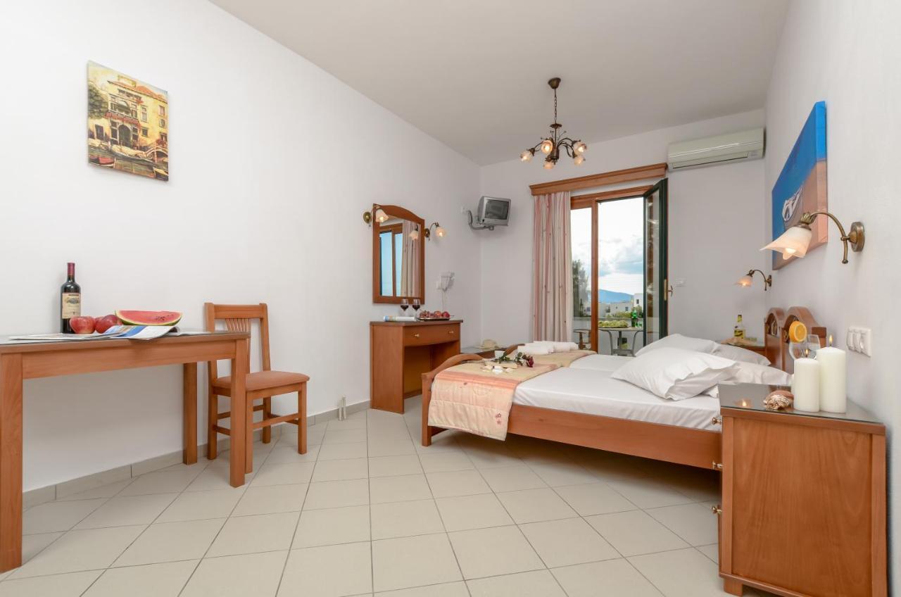 Dolphin Studios Agia Anna  Exterior photo